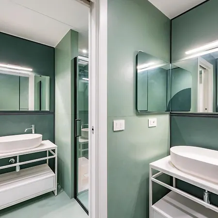 Eclectic In Vasto By Wonderful Italy * نابولي